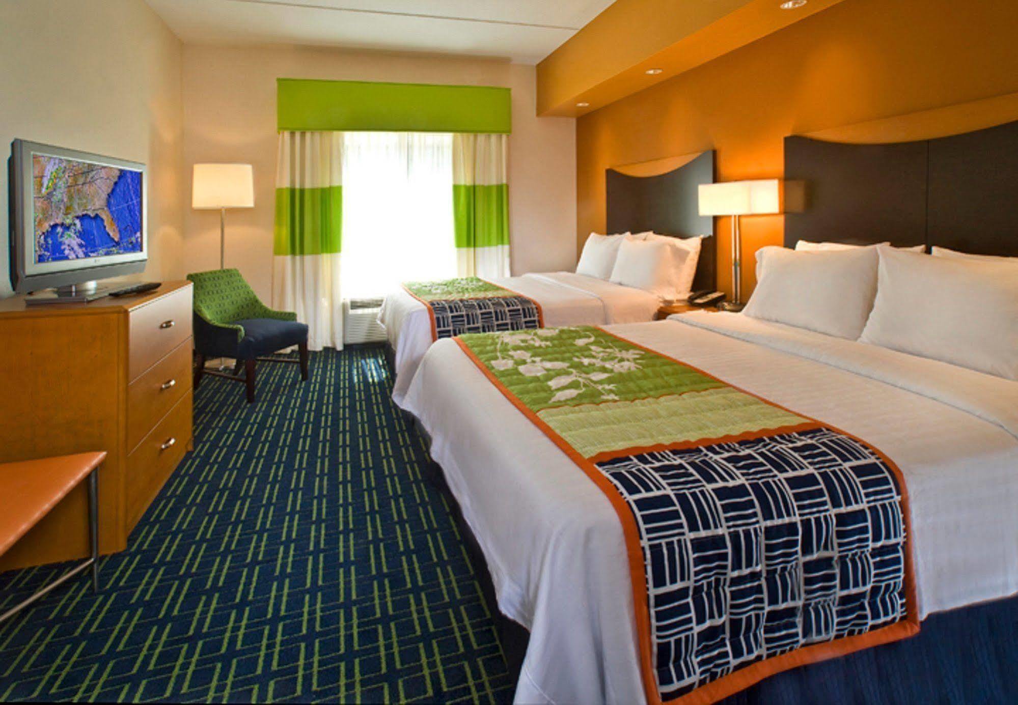 Fairfield Inn&Suites Jacksonville West/Chaffee Point Exterior foto